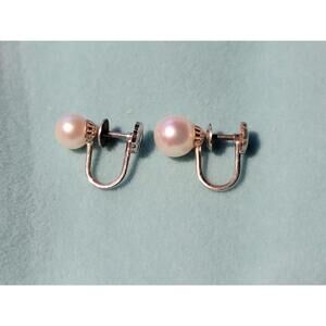 14KT White Gold Pearl Screw Back Earrings Non-pierced